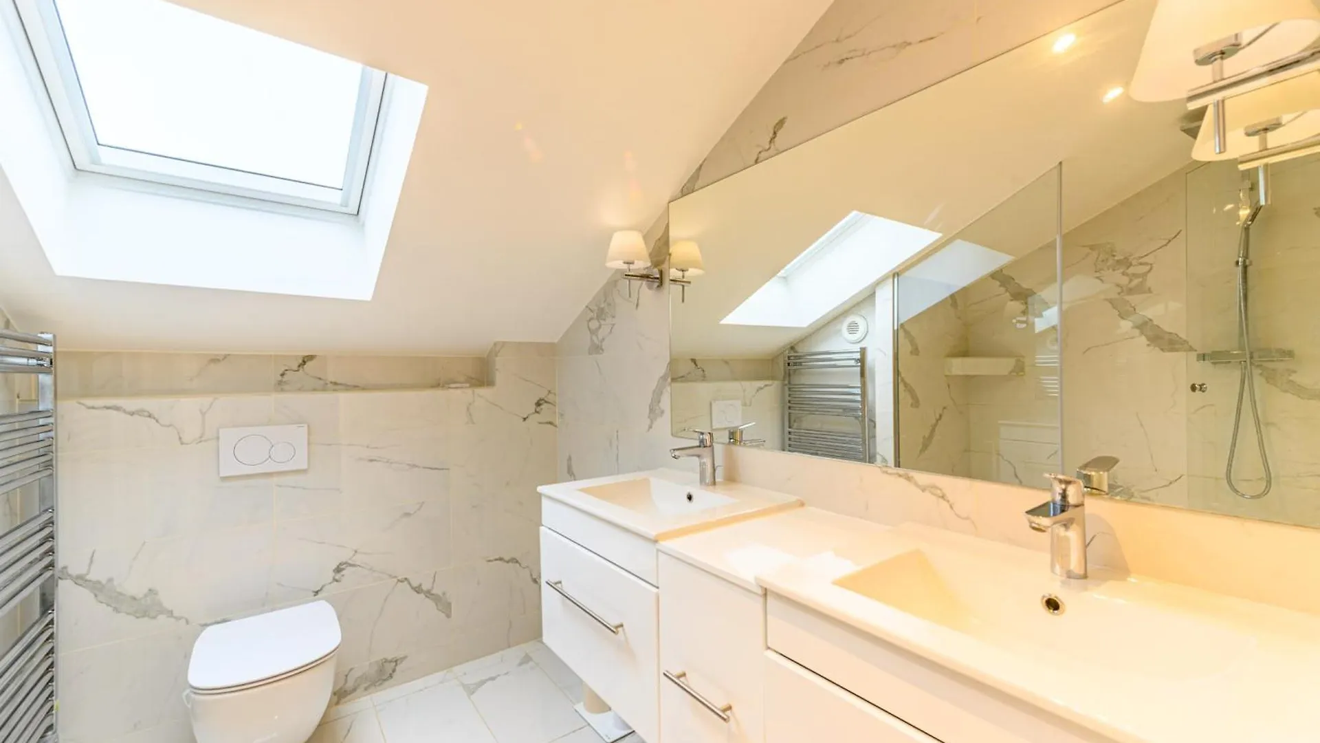 Apartment Appartement Sauval - Welkeys Paris France