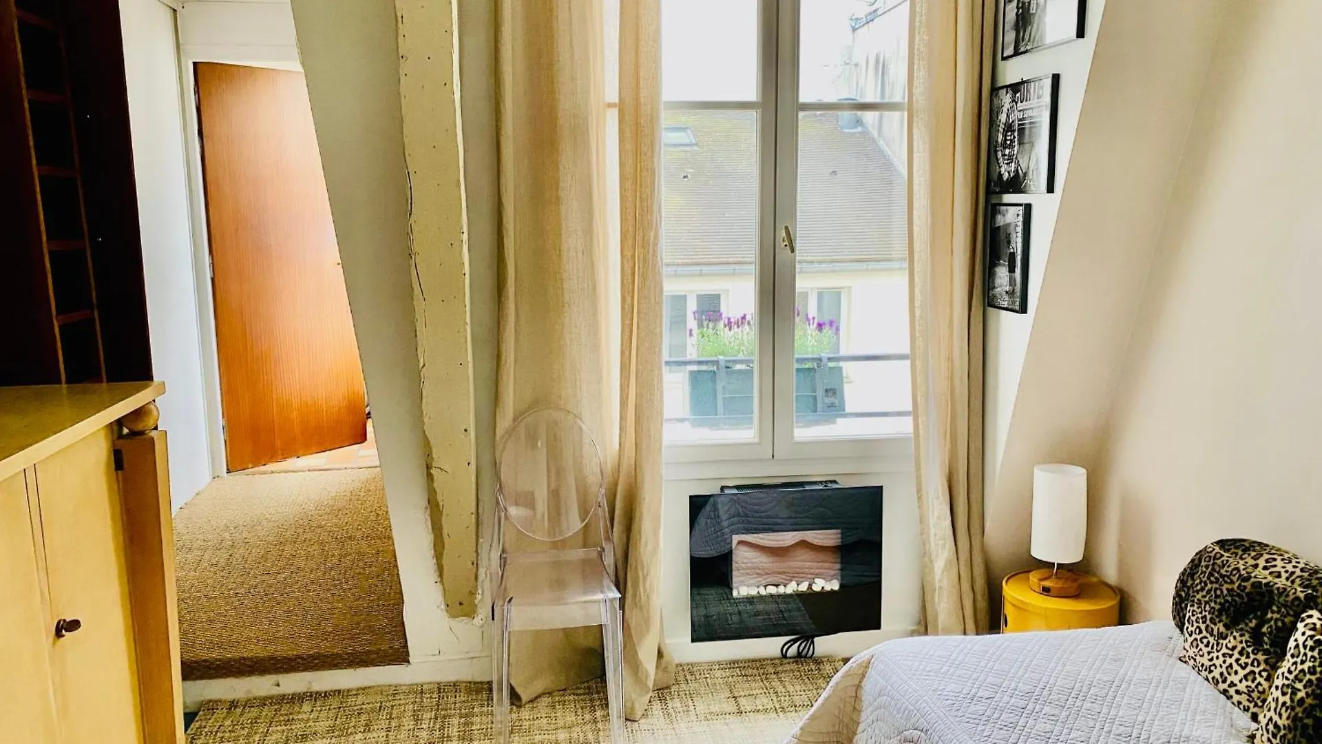 Apartment Appartement Sauval - Welkeys Paris France